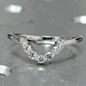 0.18CTW Round Lab Grown Diamond Curved Wedding Band