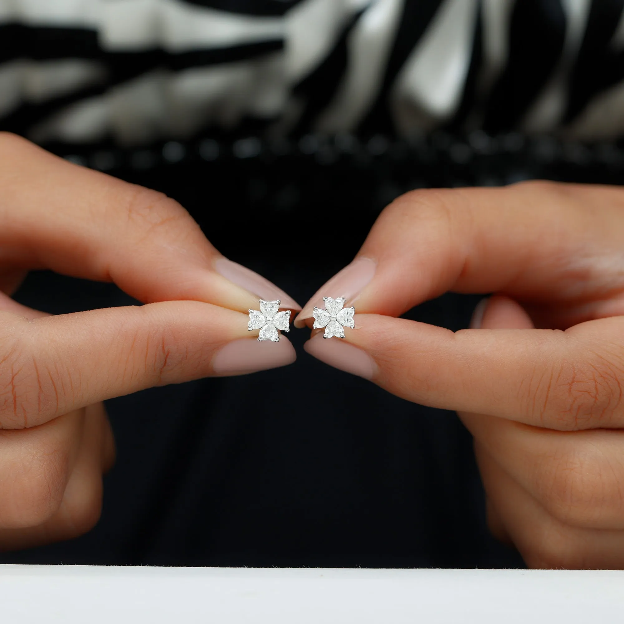 1 CT Heart Shape Moissanite Flower Stud Earrings