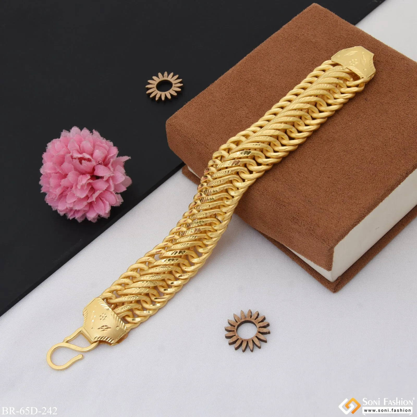 1 Gram Gold Plated Link Hand-Crafted Design Bracelet for Men - Style D242