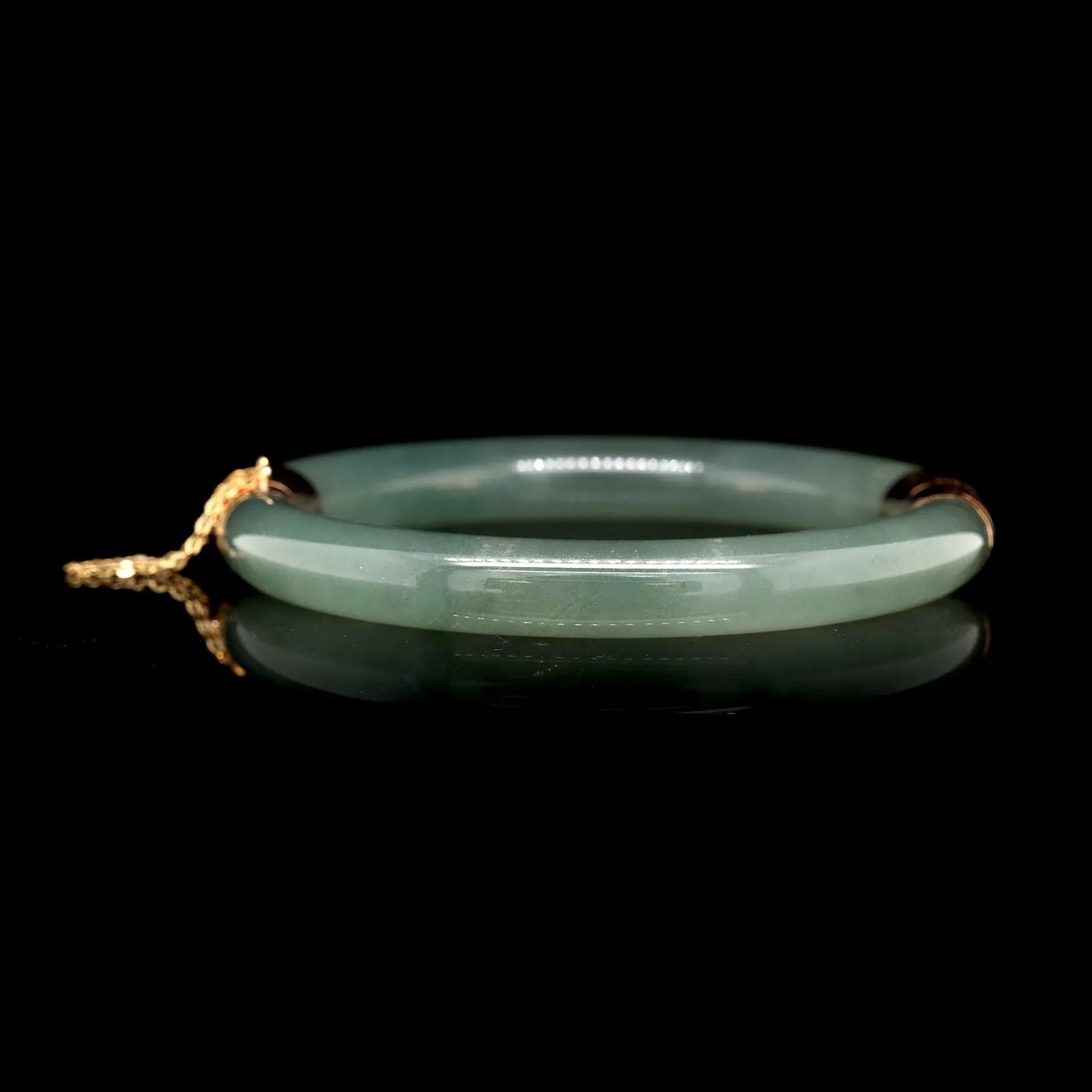 14K Yellow Gold Estate Jadeite Bangle