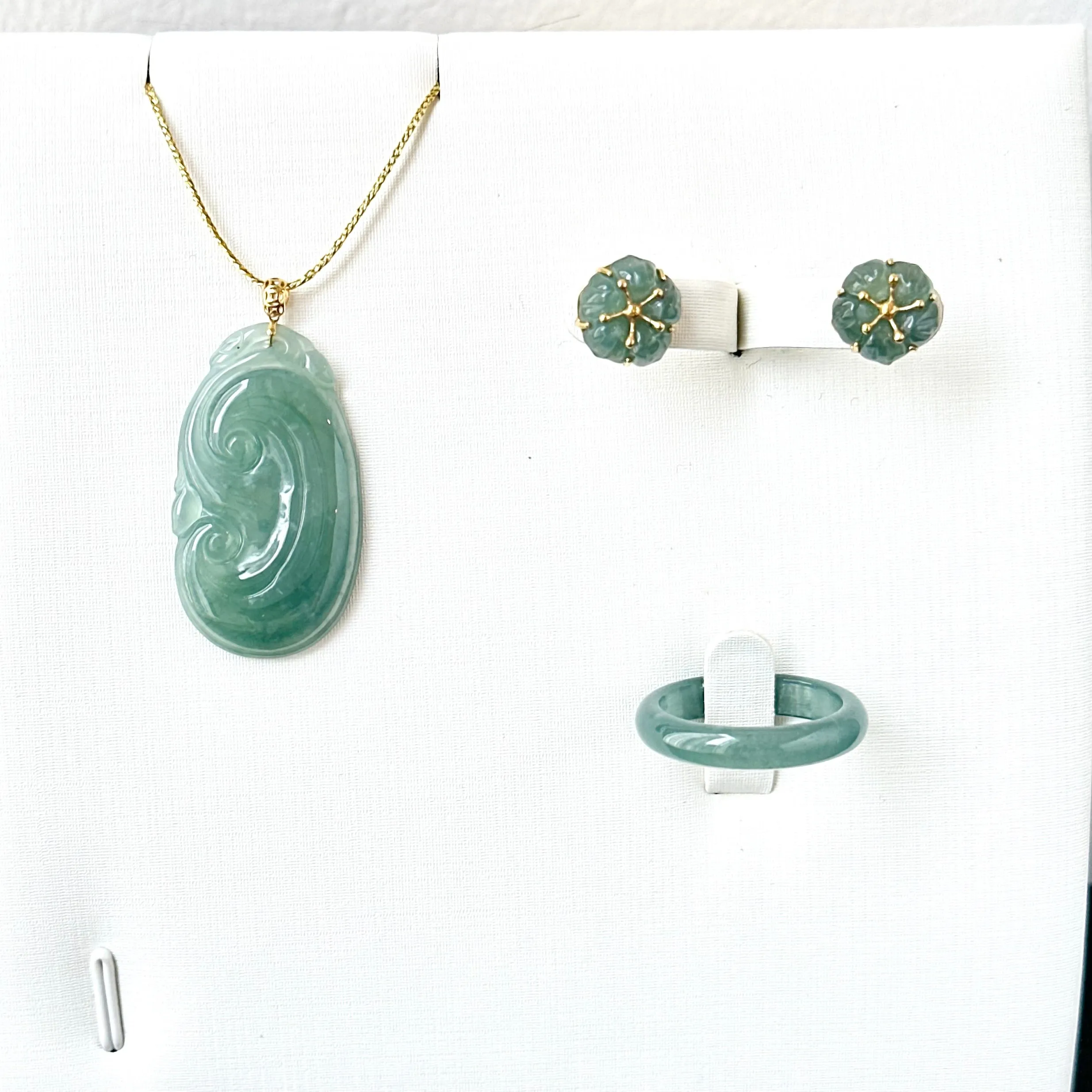 21988 Highly Translucent Bluish Green Ruyi Jade Pendant