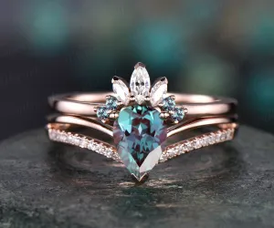 2pcs 6x8mm pear Alexandrite wedding bridal set unique vintage alexandrite engagement ring set rose gold marquise crown moissnaite ring band