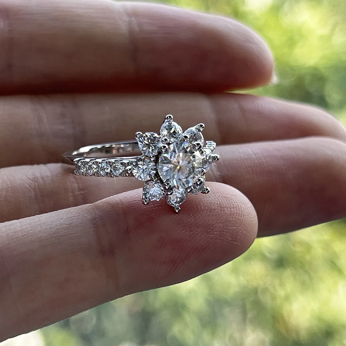 6mm D Color Moissanite Sunflower Halo Ring 18K Gold Plated Engagement Rings