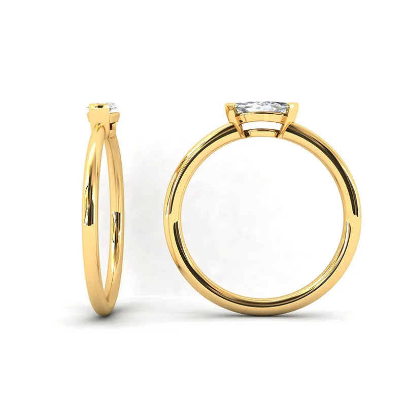 AVA RING