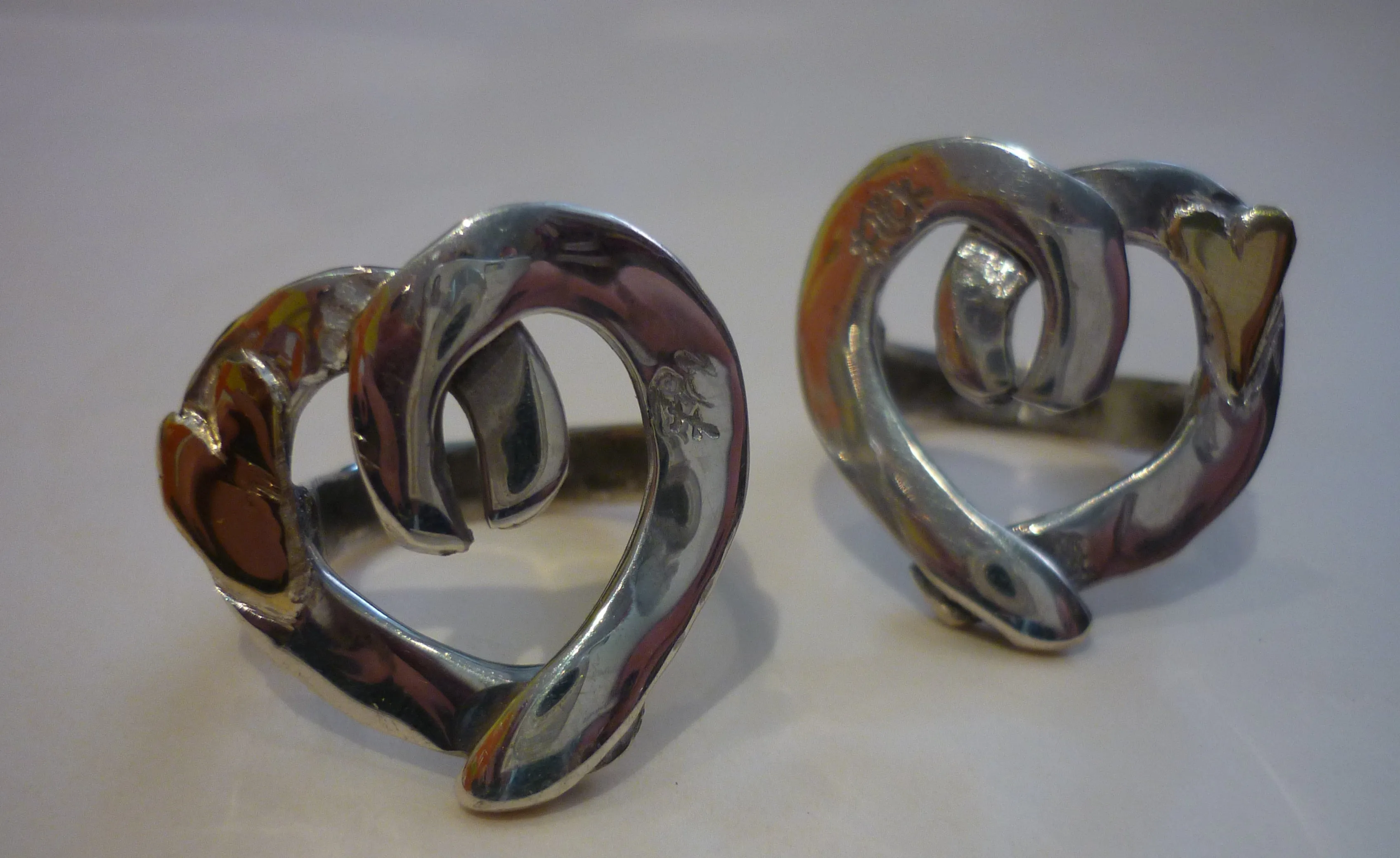 Cross your heart ring