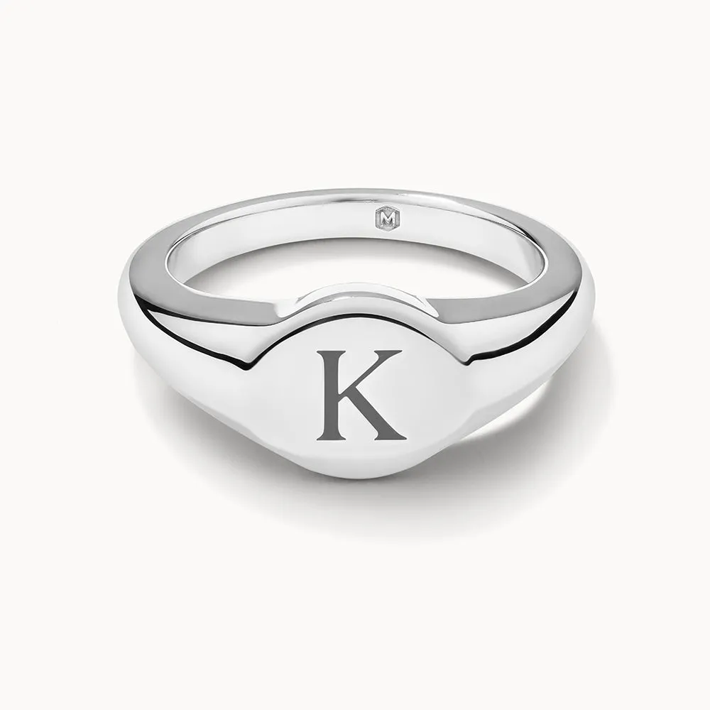 Engravable Circle Signet Pinky Ring in Silver