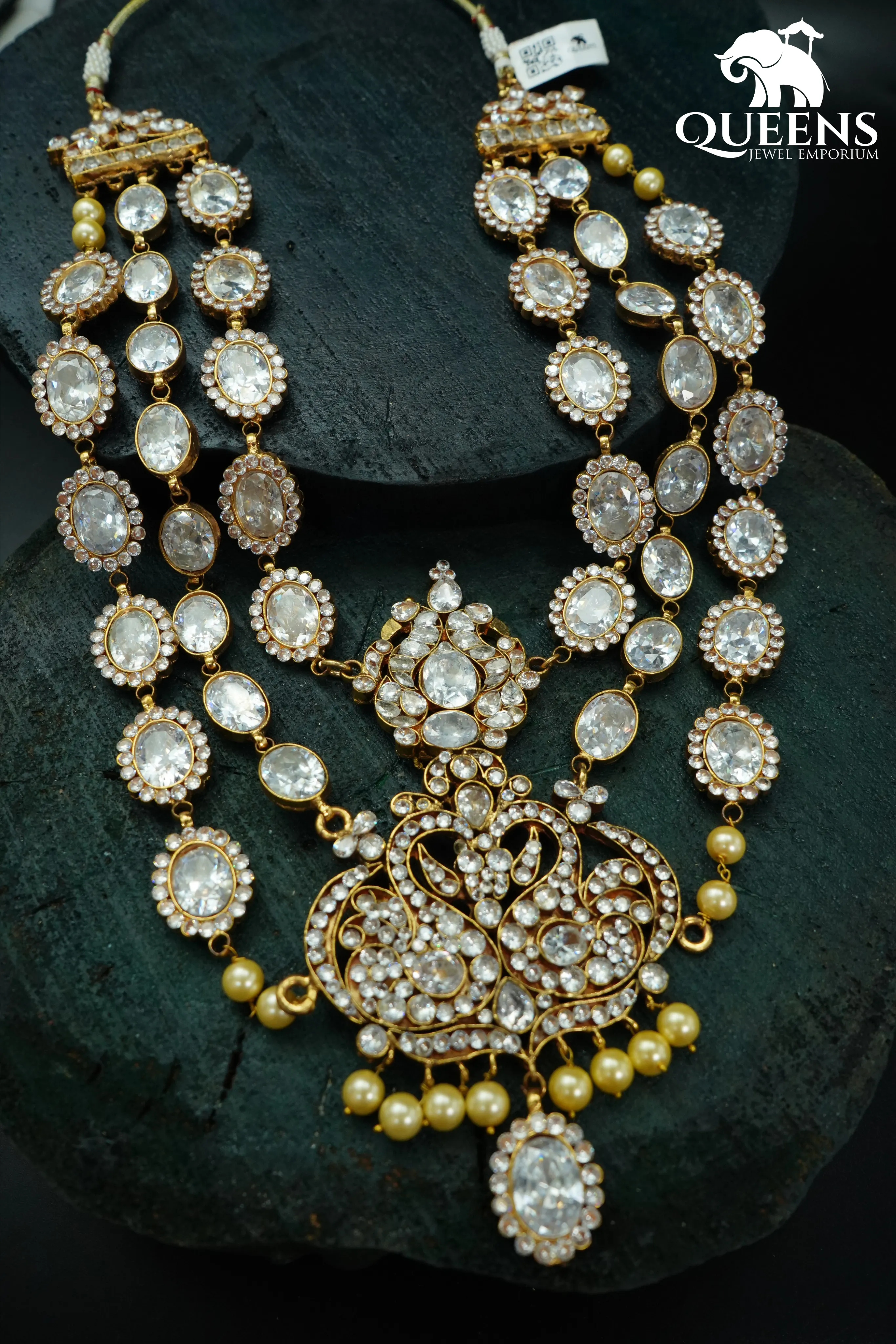 HEERA MUHURTHAM LOOK