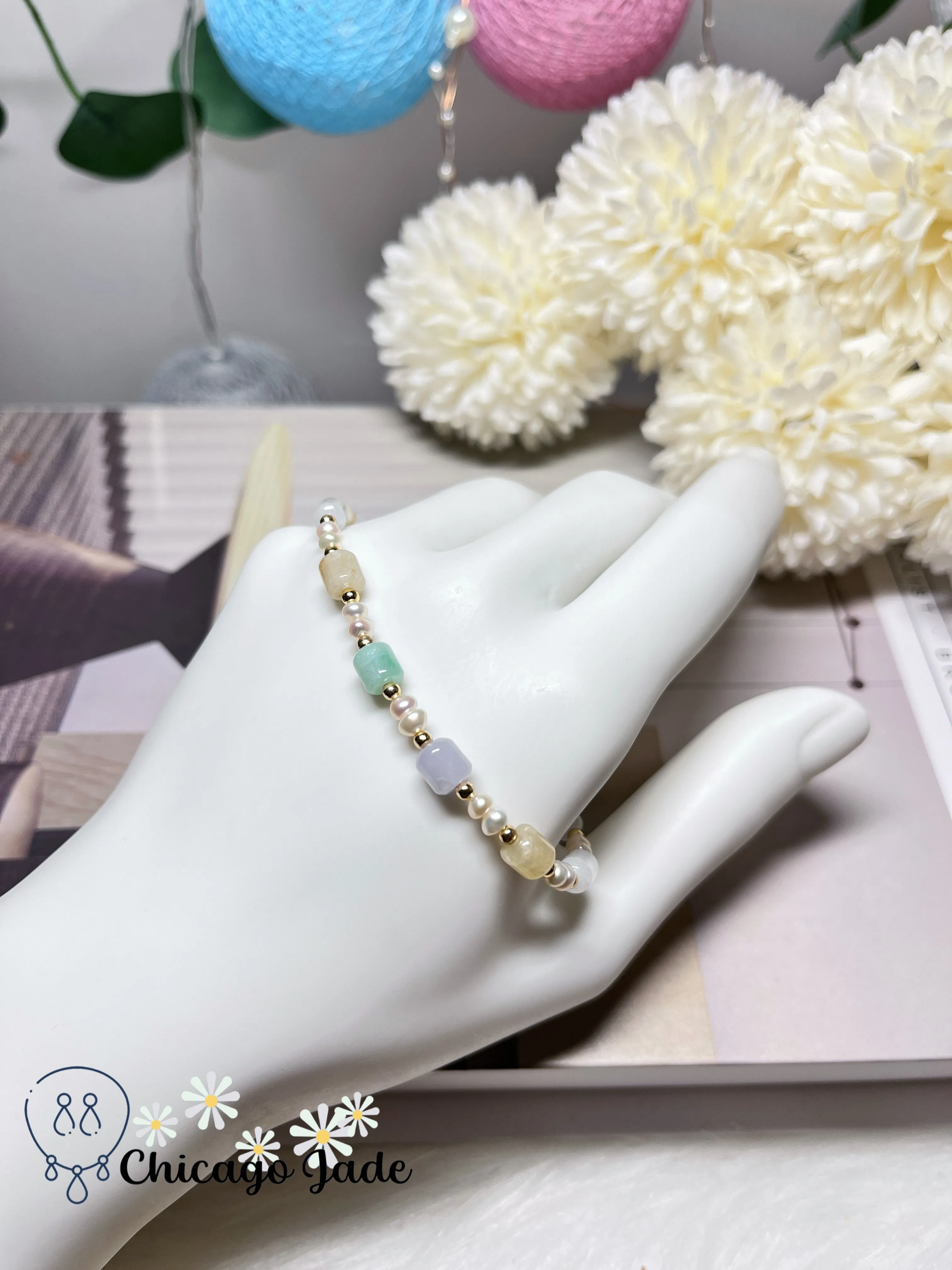 Natural Freshwater Pearls and Natural Untreated Grade A Jadeite Jade Feicui Beaded Bracelet