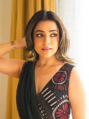 Nisha Aggarwal In Purple Statement Earring