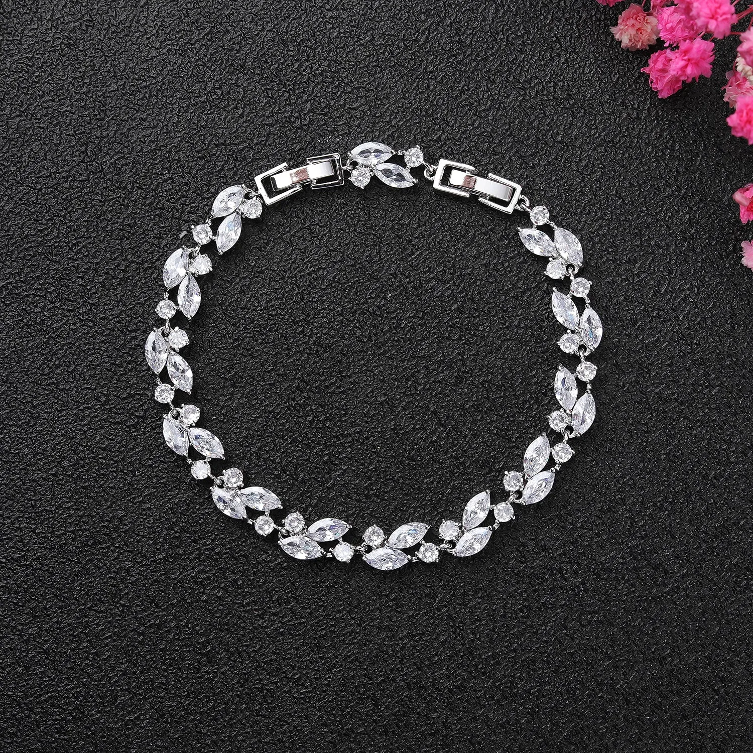 Pretty 5A Cubic Zirconia Silver Bracelet Chains for Women CK10145