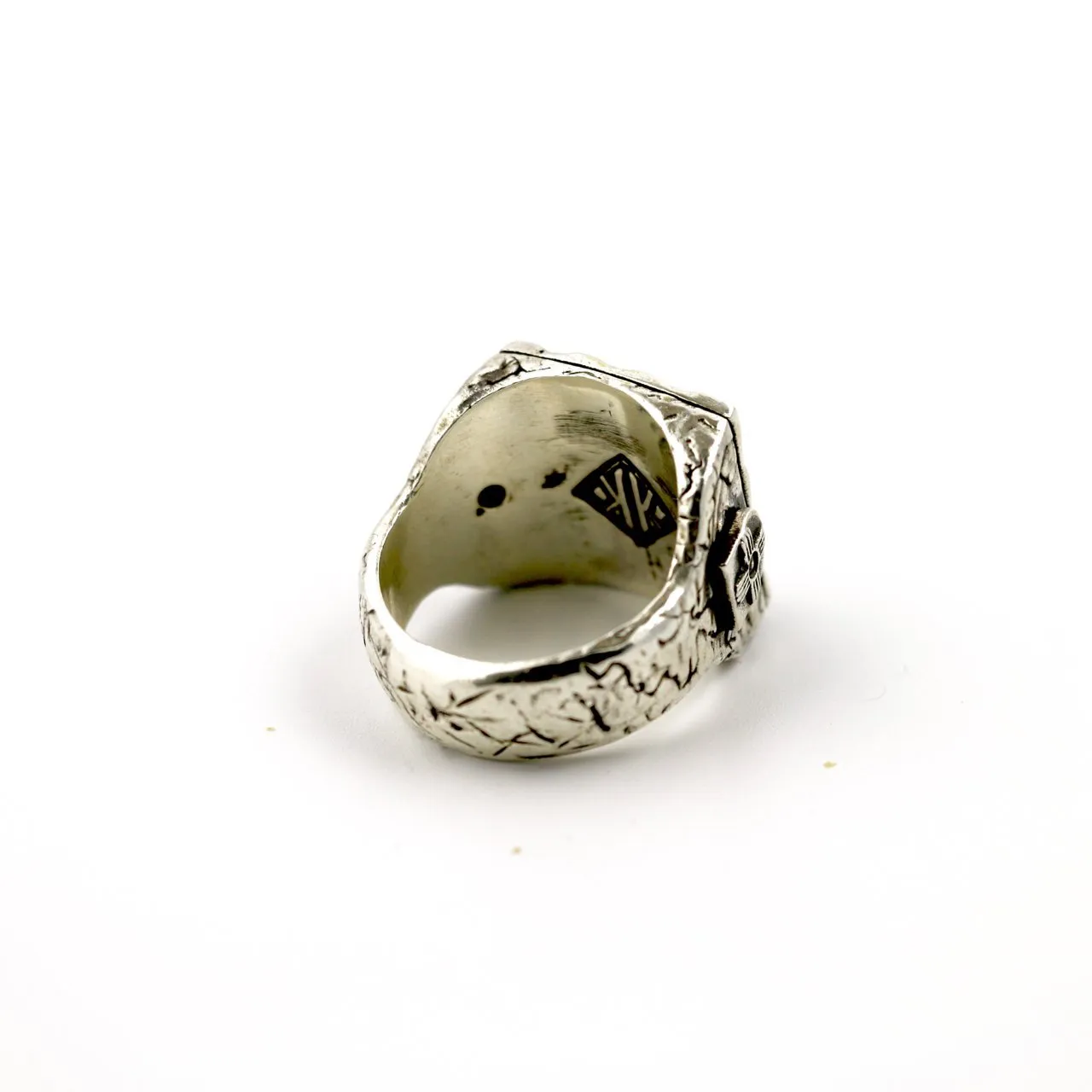 Silver x "Arizona Nights" Signet