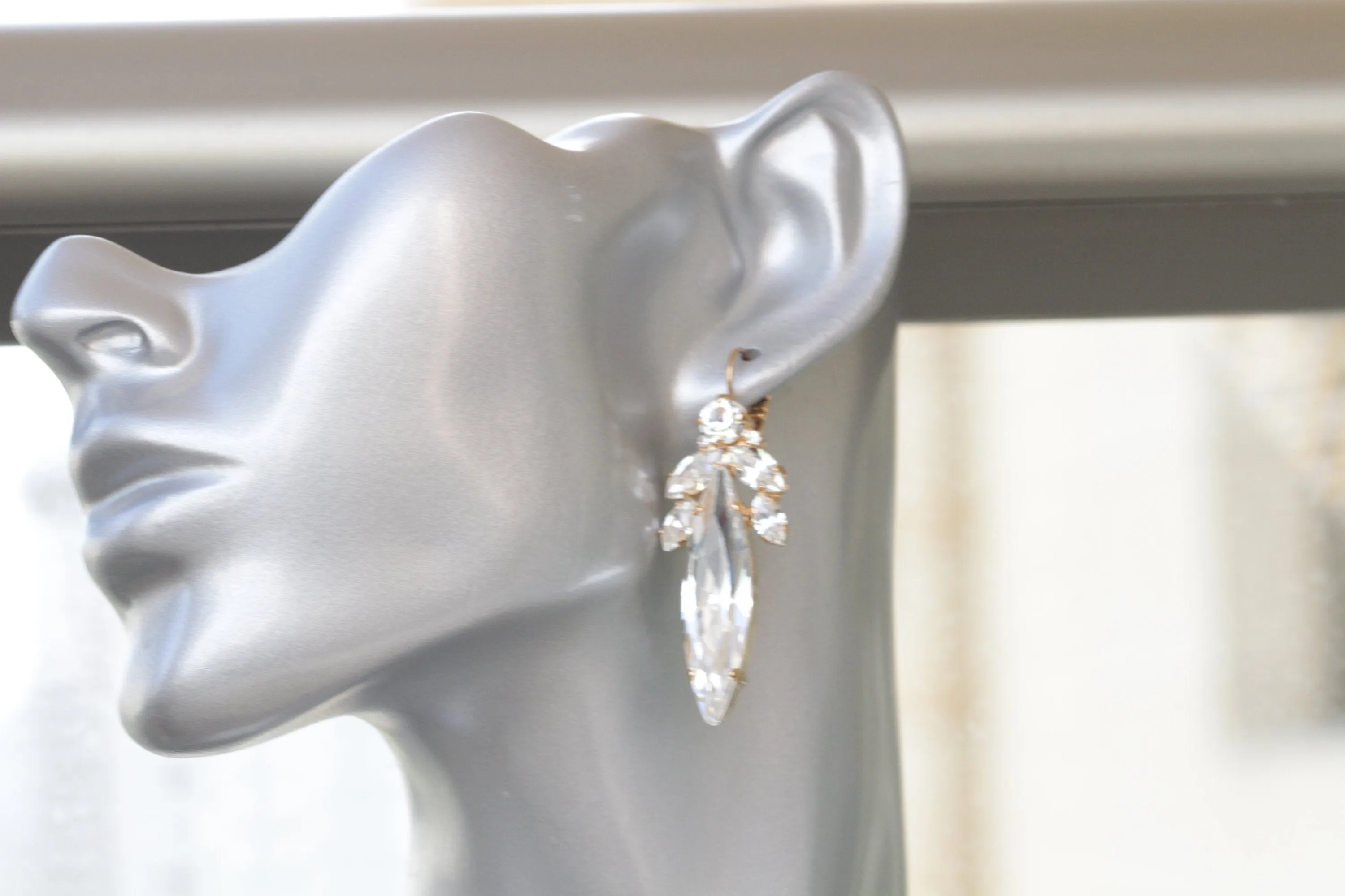STATEMENT BRIDAL EARRINGS