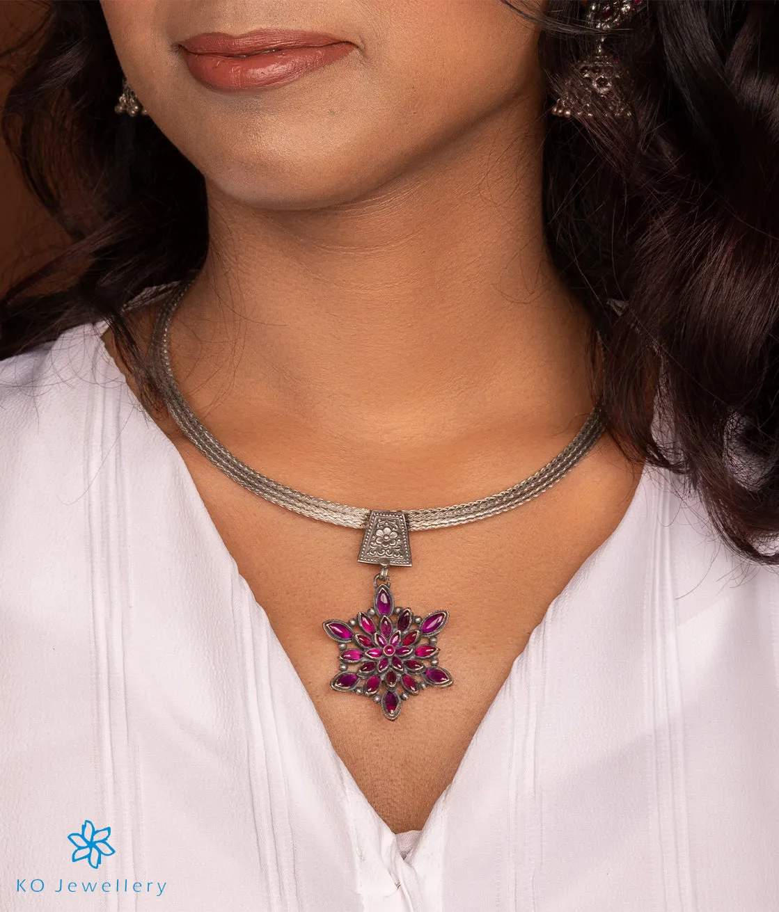 The Aashika Silver Necklace