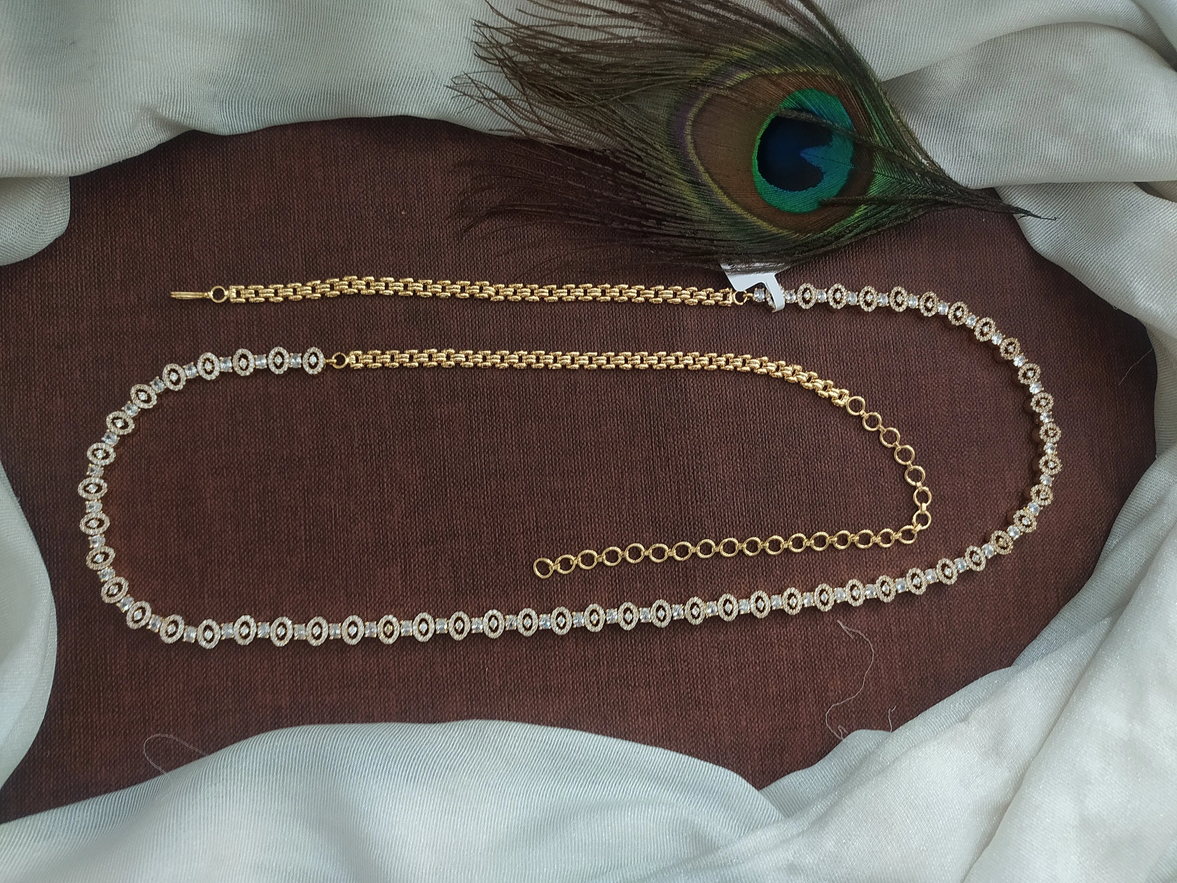 Zircon Hip Chain With Polish of Rose Gold, Gold, and Silver